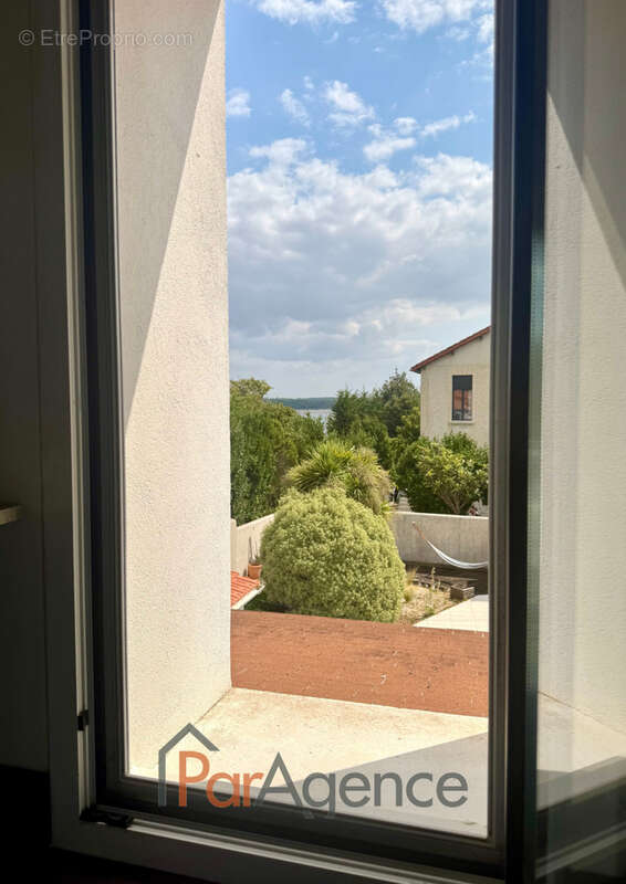 Maison à SAINT-GEORGES-DE-DIDONNE