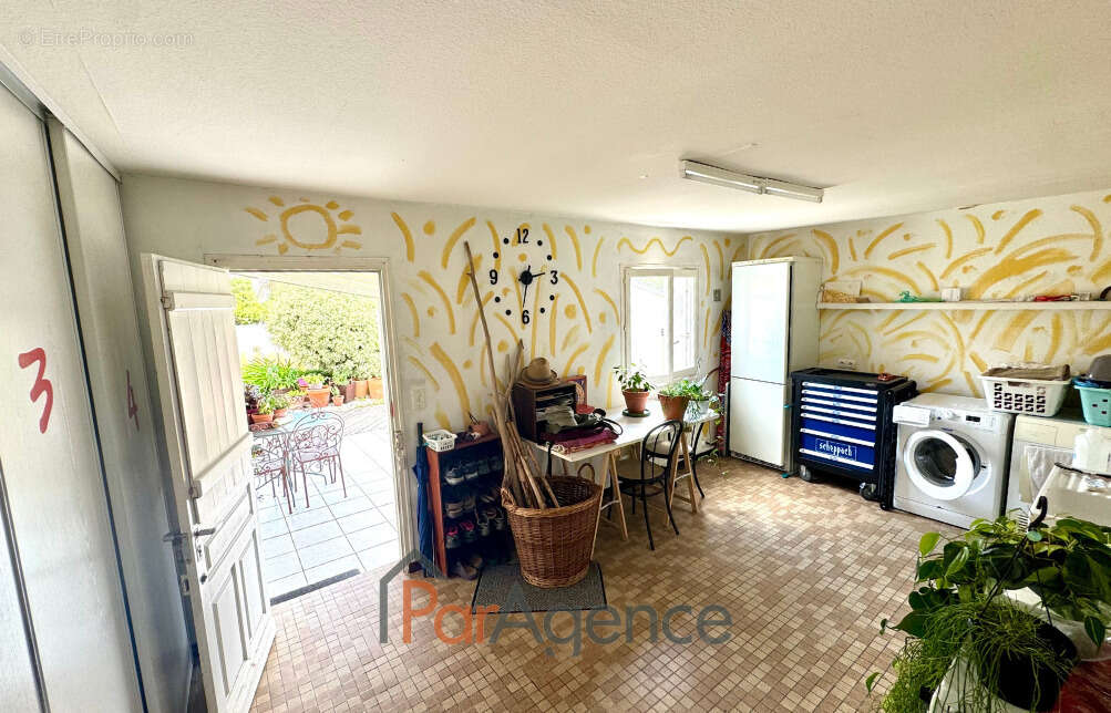 Maison à SAINT-GEORGES-DE-DIDONNE