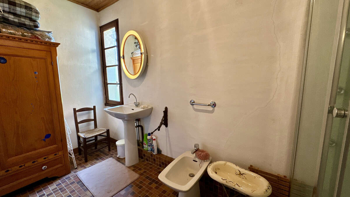 Maison à MONTRIGAUD