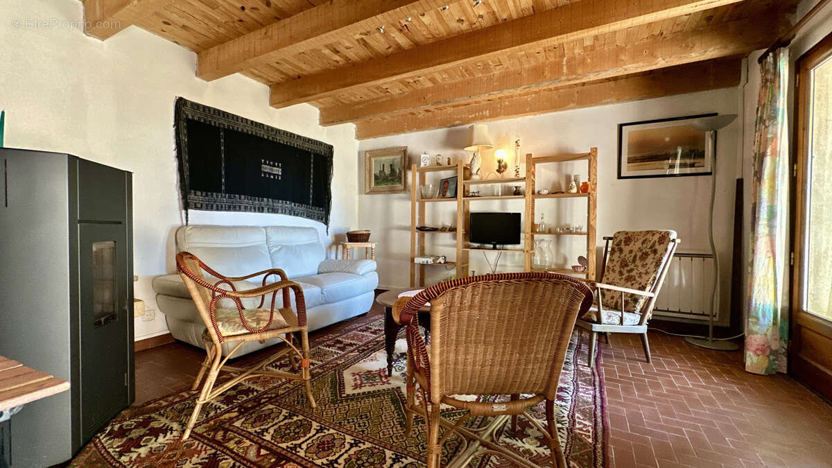 Maison à MONTRIGAUD