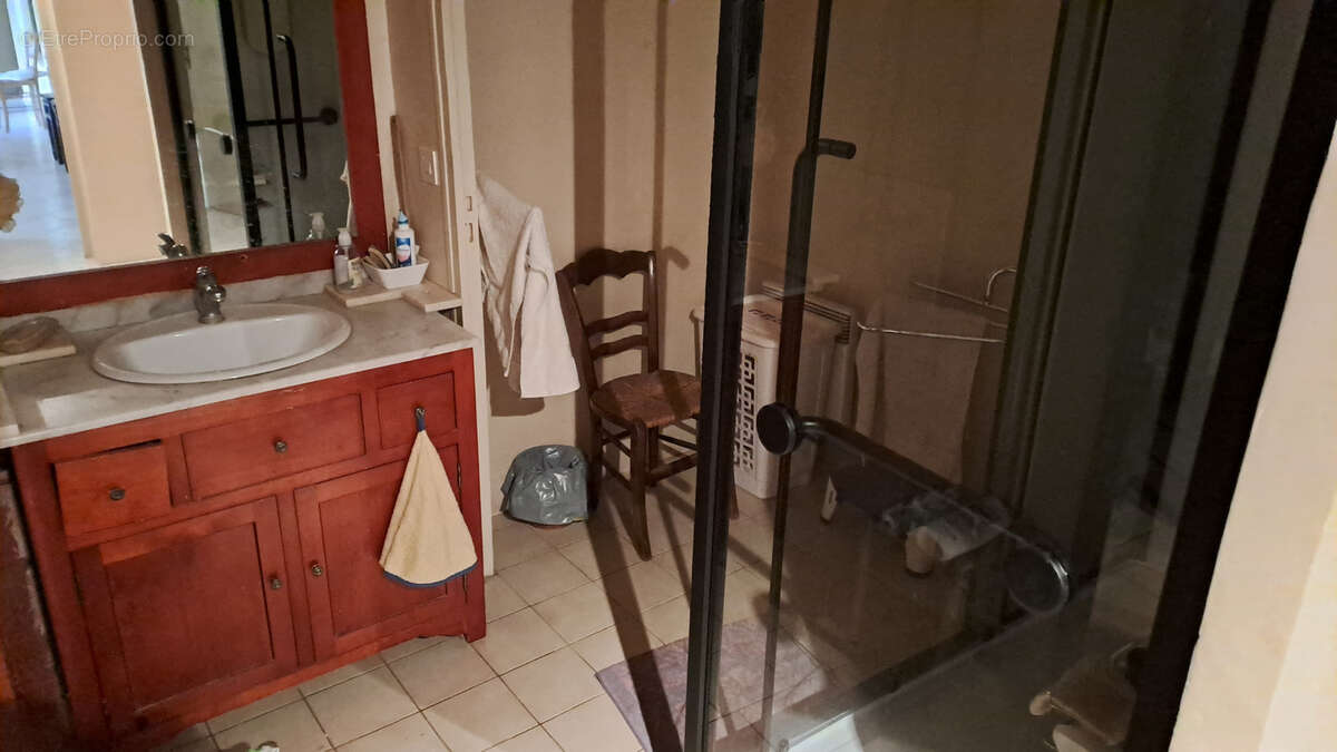 Appartement à AILLANT-SUR-THOLON