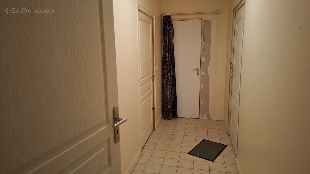 Appartement à AILLANT-SUR-THOLON