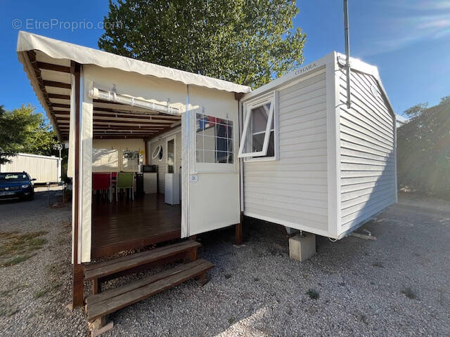 Autre à SAINT-THIBERY