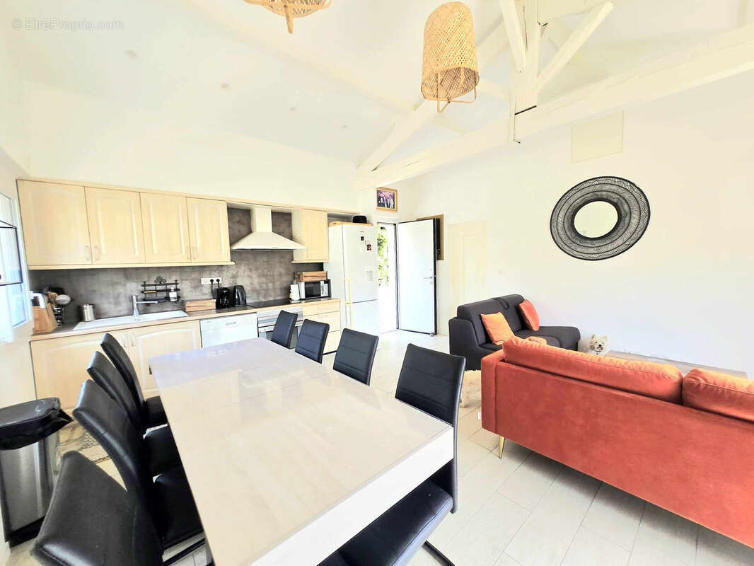 Appartement à SANARY-SUR-MER