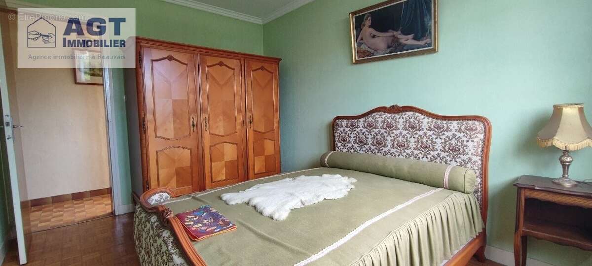 Maison à MILLY-SUR-THERAIN