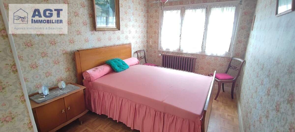 Maison à MILLY-SUR-THERAIN