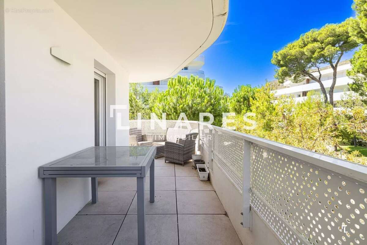 Appartement à MARSEILLE-9E