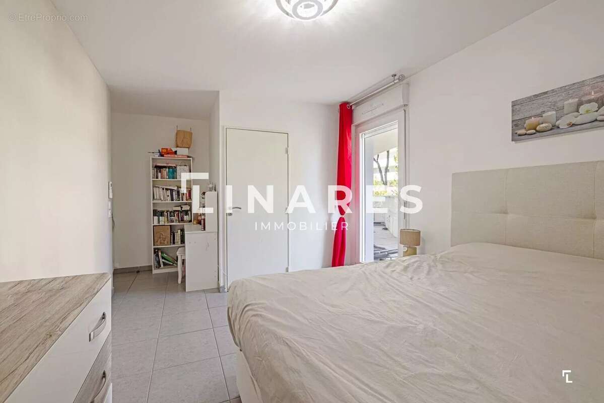 Appartement à MARSEILLE-9E