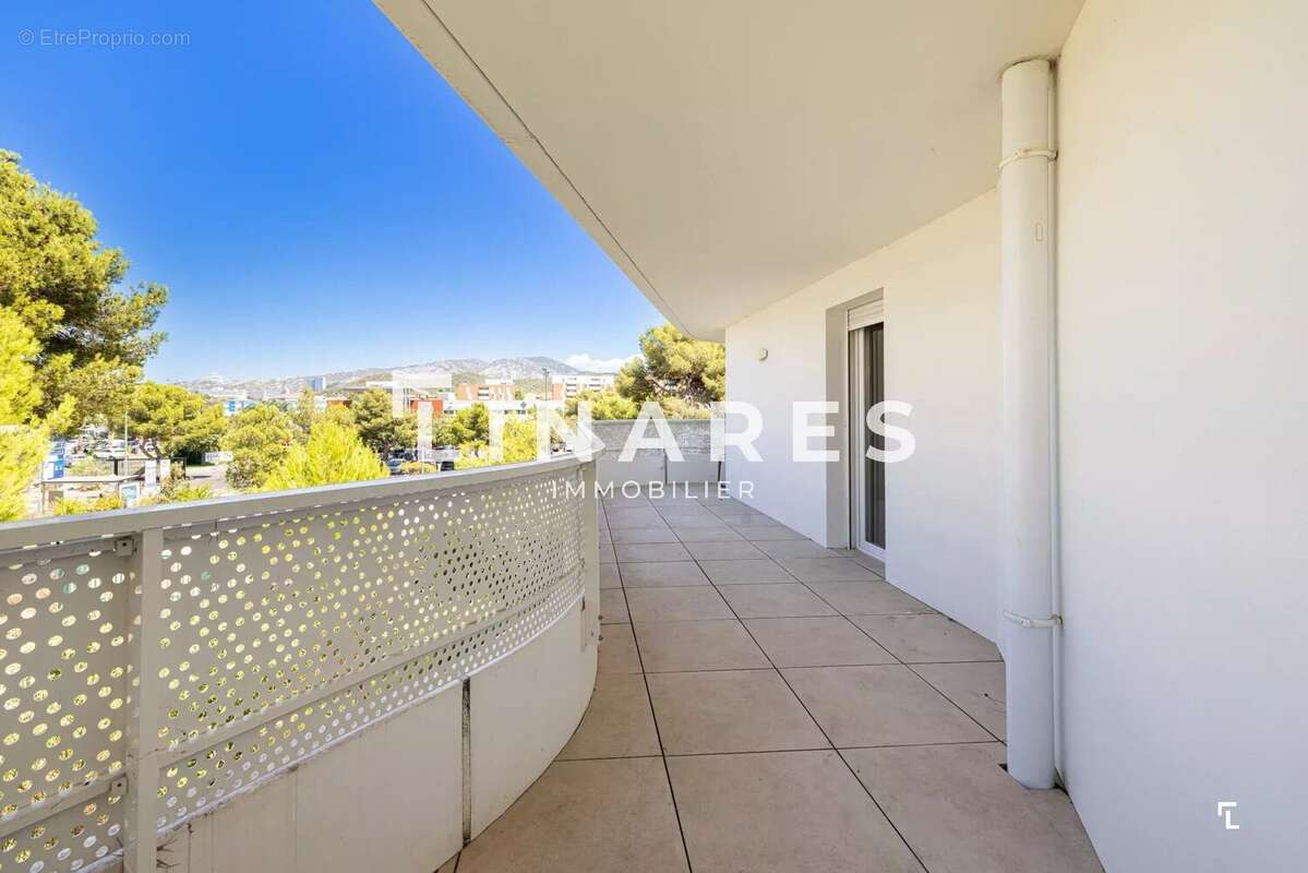 Appartement à MARSEILLE-9E