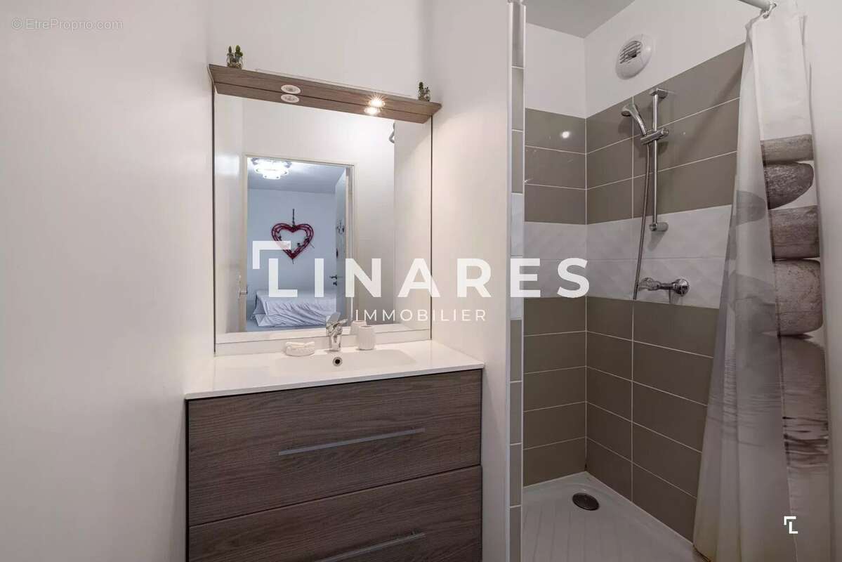Appartement à MARSEILLE-9E
