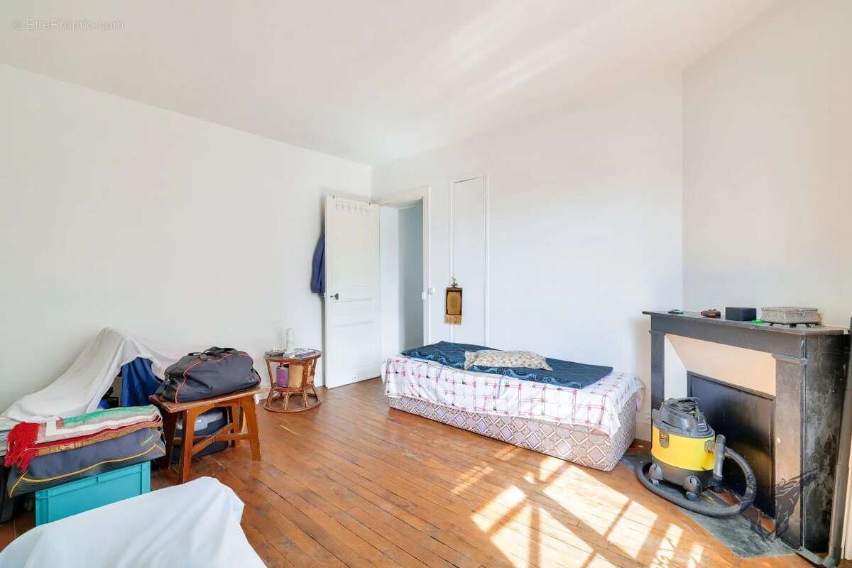 Appartement à LE KREMLIN-BICETRE