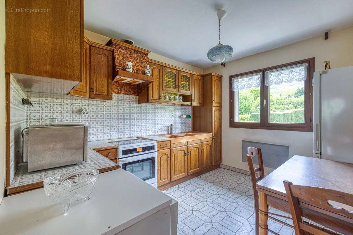 Maison à SAINT-ISMIER