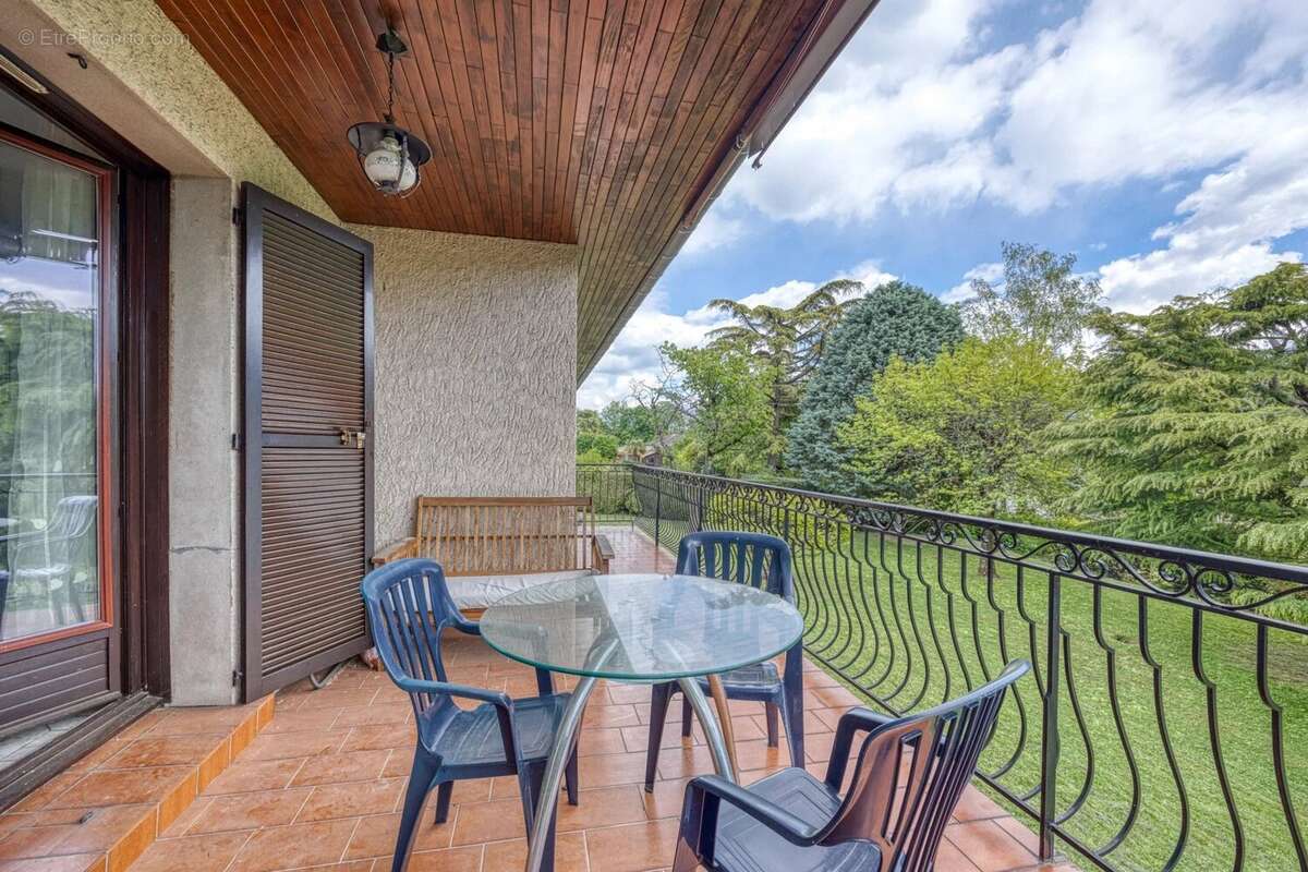 Maison à SAINT-ISMIER