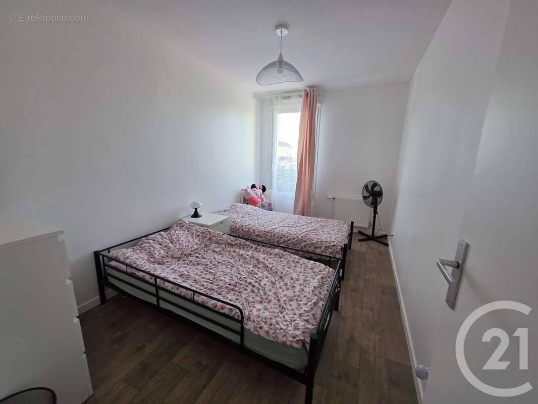 Appartement à MESSY