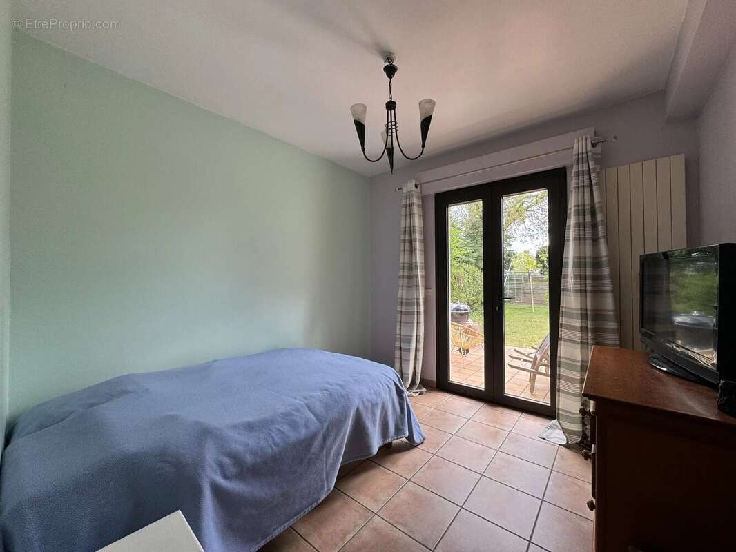 Maison à L&#039;HAY-LES-ROSES