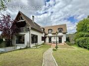 Maison à L'HAY-LES-ROSES