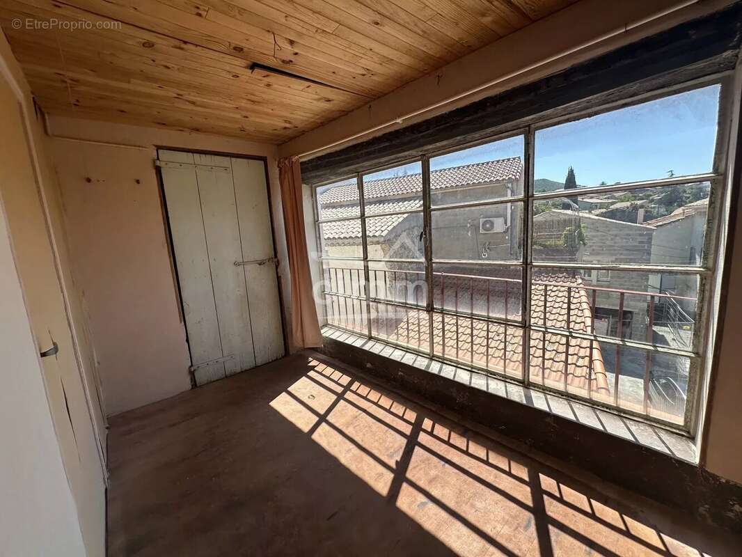 Maison à L&#039;ESCALE