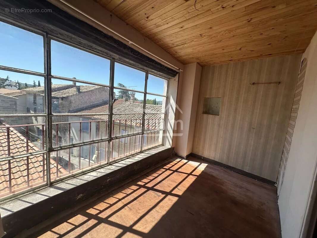 Maison à L&#039;ESCALE