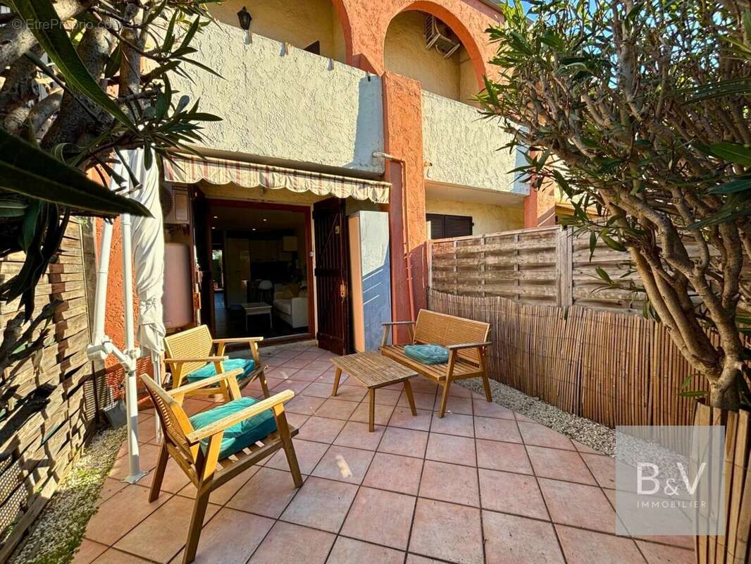 Appartement à VILLENEUVE-LOUBET