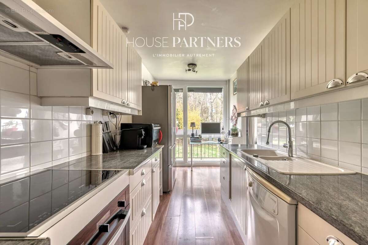 Appartement à GARCHES