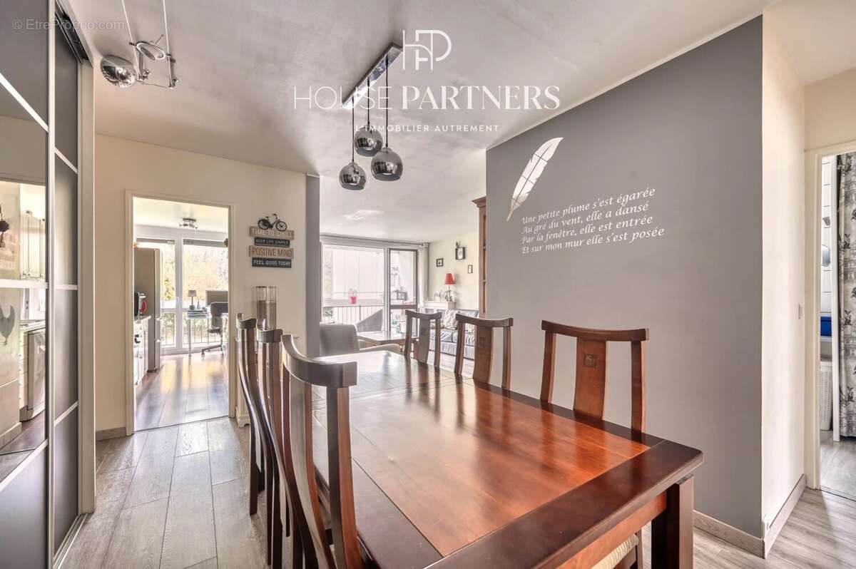 Appartement à GARCHES