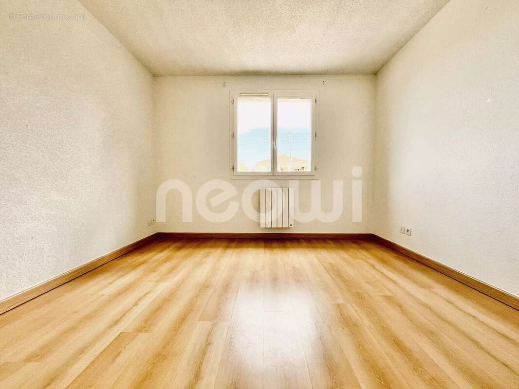 Maison à PONT-DU-CHATEAU