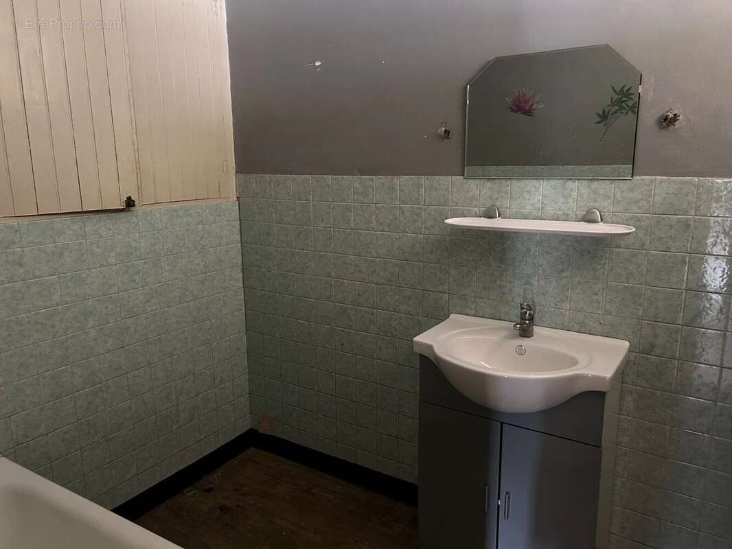 Maison à ARNAC-LA-POSTE