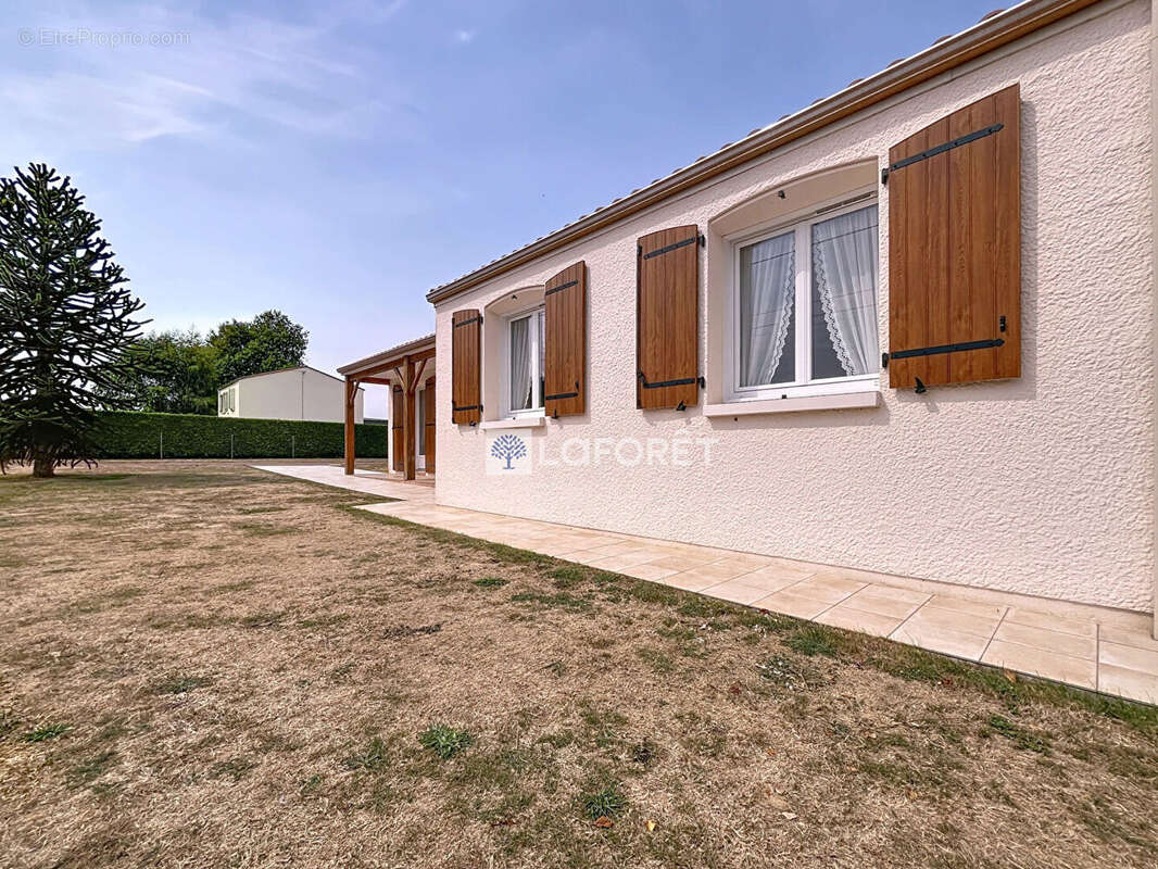 Maison à BEAULIEU-SOUS-PARTHENAY