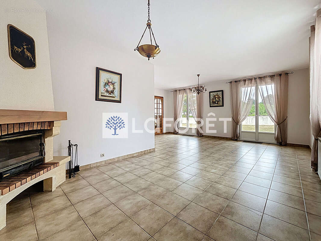 Maison à BEAULIEU-SOUS-PARTHENAY