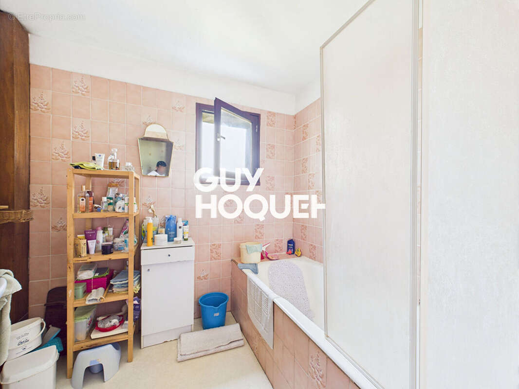 Maison à NOTRE-DAME-DE-BONDEVILLE