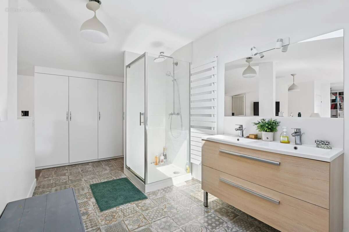 Maison à BOIS-COLOMBES