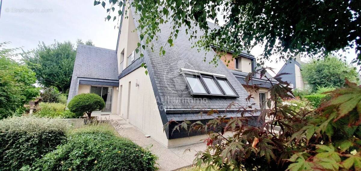 Maison à BOIS-GUILLAUME