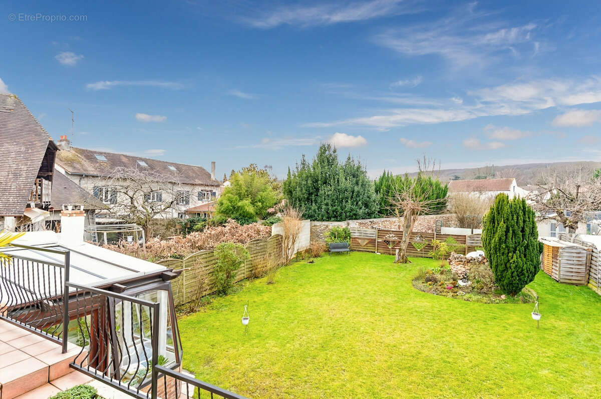 Maison à VILLEBON-SUR-YVETTE