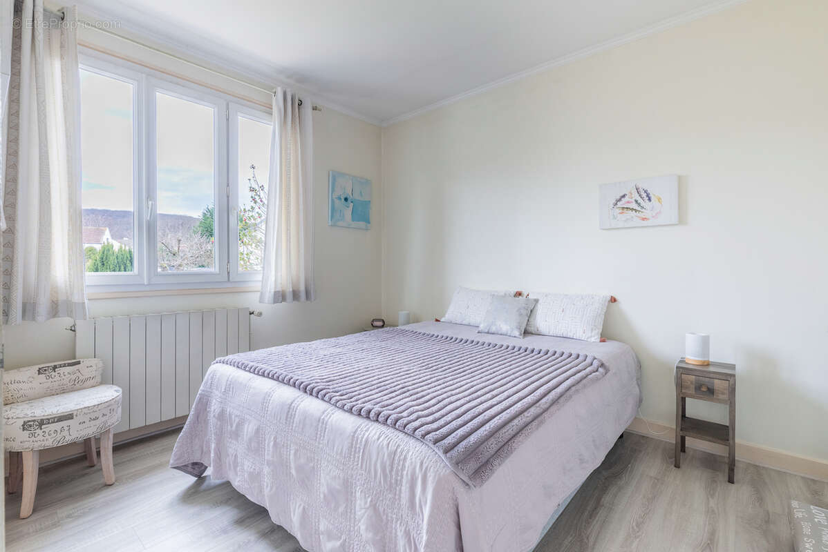 Maison à VILLEBON-SUR-YVETTE