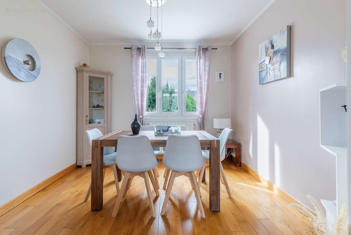 Maison à VILLEBON-SUR-YVETTE