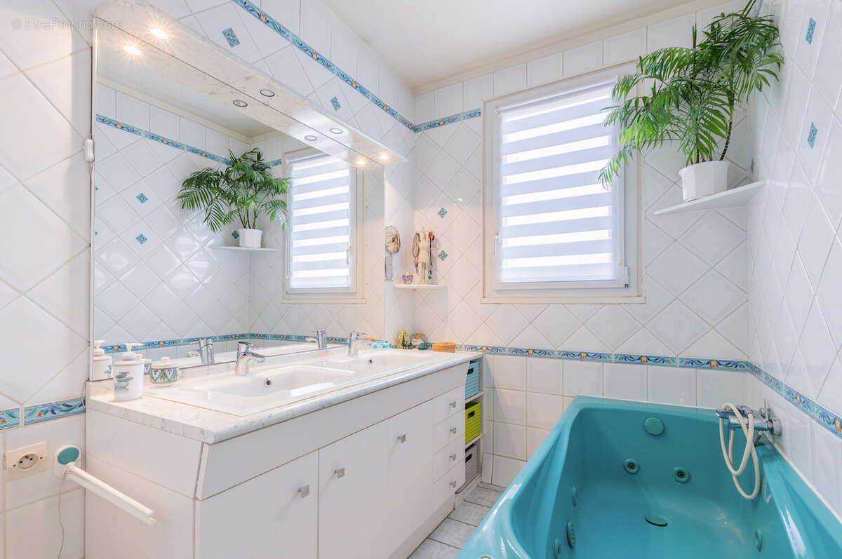 Maison à VILLEBON-SUR-YVETTE