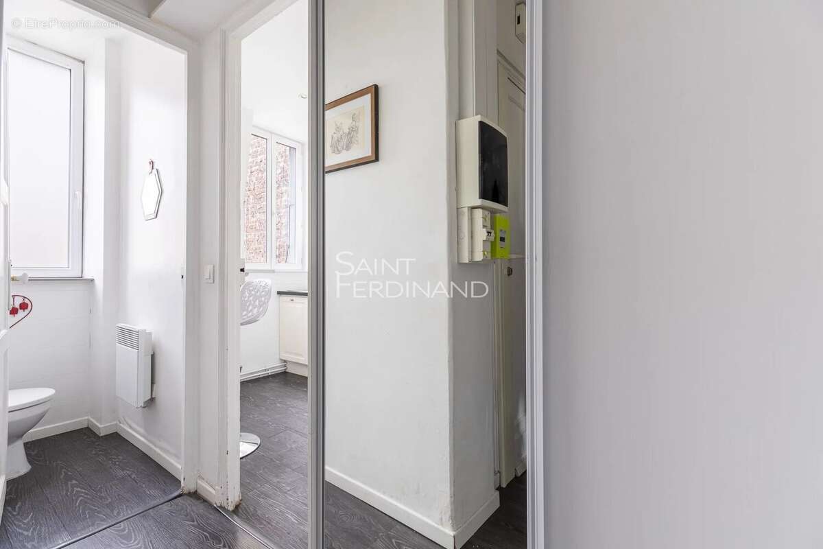 Appartement à PARIS-15E