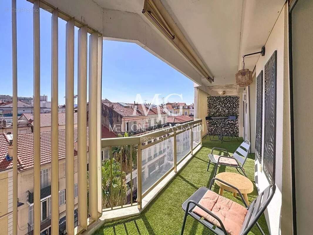 Appartement à CANNES