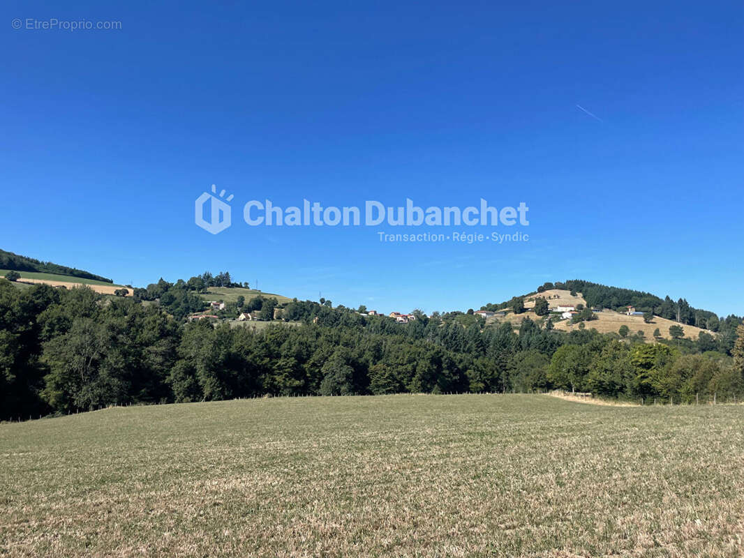 Maison à SAINTE-COLOMBE-SUR-GAND