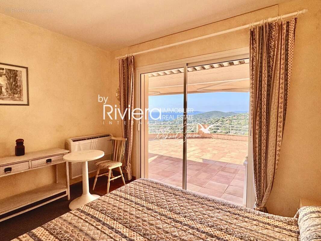 Maison à CAVALAIRE-SUR-MER