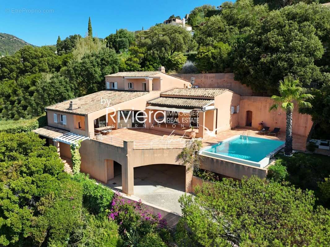 Maison à CAVALAIRE-SUR-MER