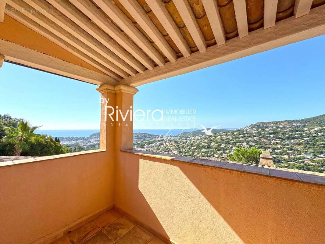 Maison à CAVALAIRE-SUR-MER