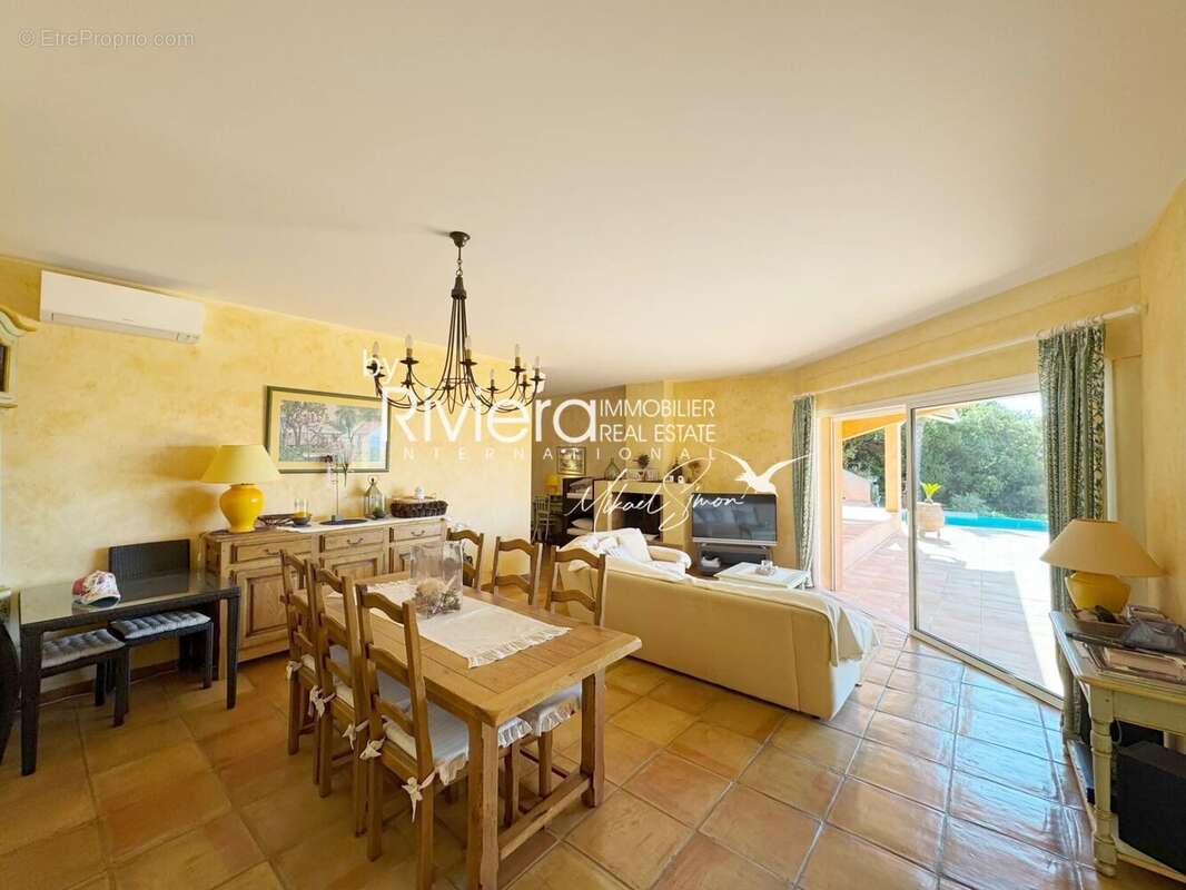 Maison à CAVALAIRE-SUR-MER