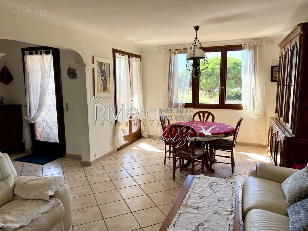 Maison à CAVALAIRE-SUR-MER