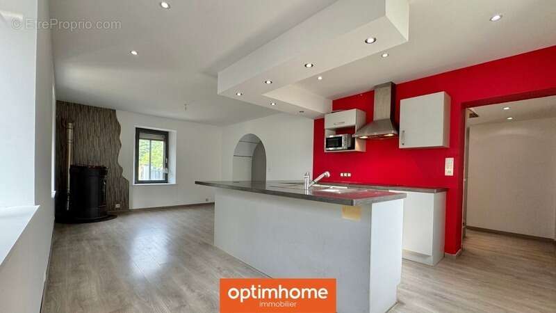 Maison à SAULXURES-SUR-MOSELOTTE