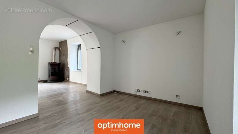 Maison à SAULXURES-SUR-MOSELOTTE