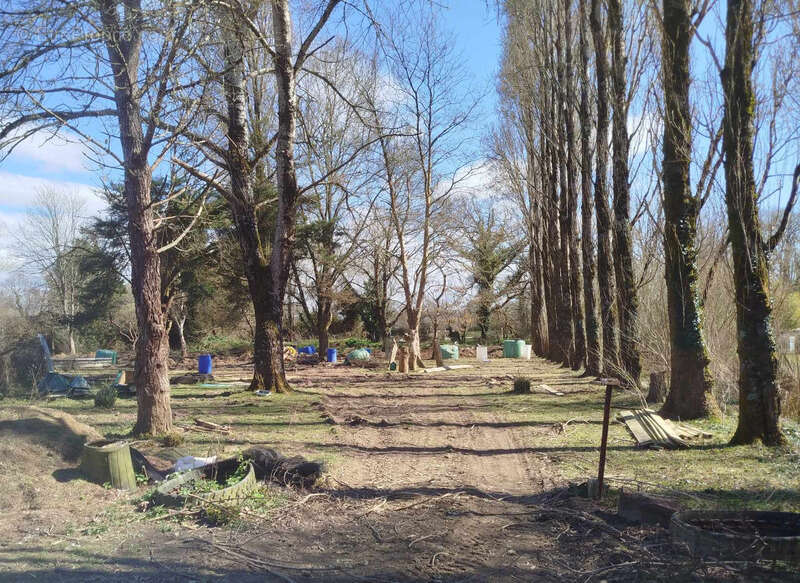 Terrain à SAINT-ARMEL