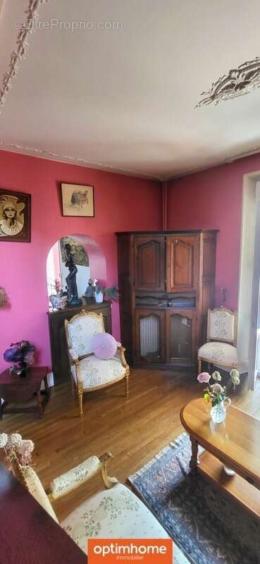 Maison à FONTENOY-LE-CHATEAU