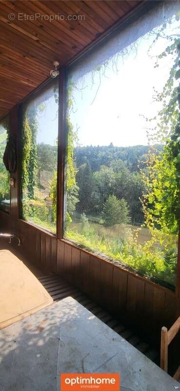 Maison à FONTENOY-LE-CHATEAU