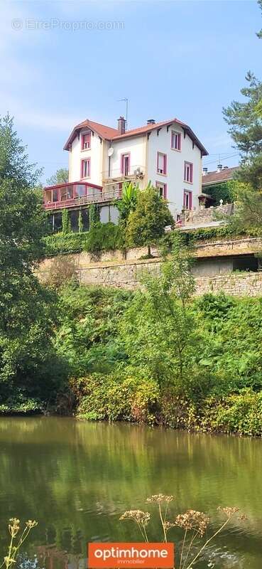 Maison à FONTENOY-LE-CHATEAU